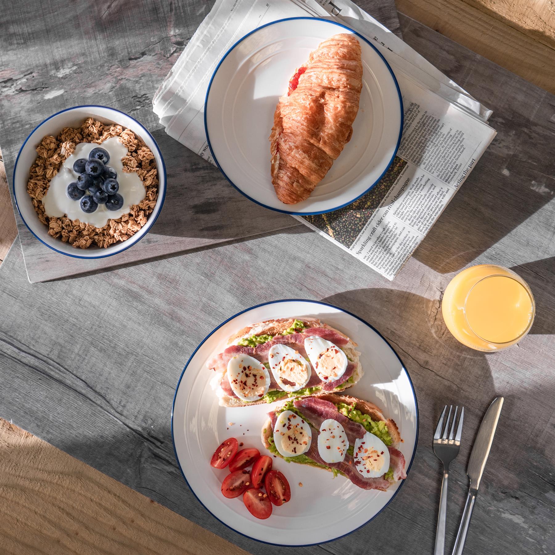 18pc Farmhouse Porcelain Dinner Set