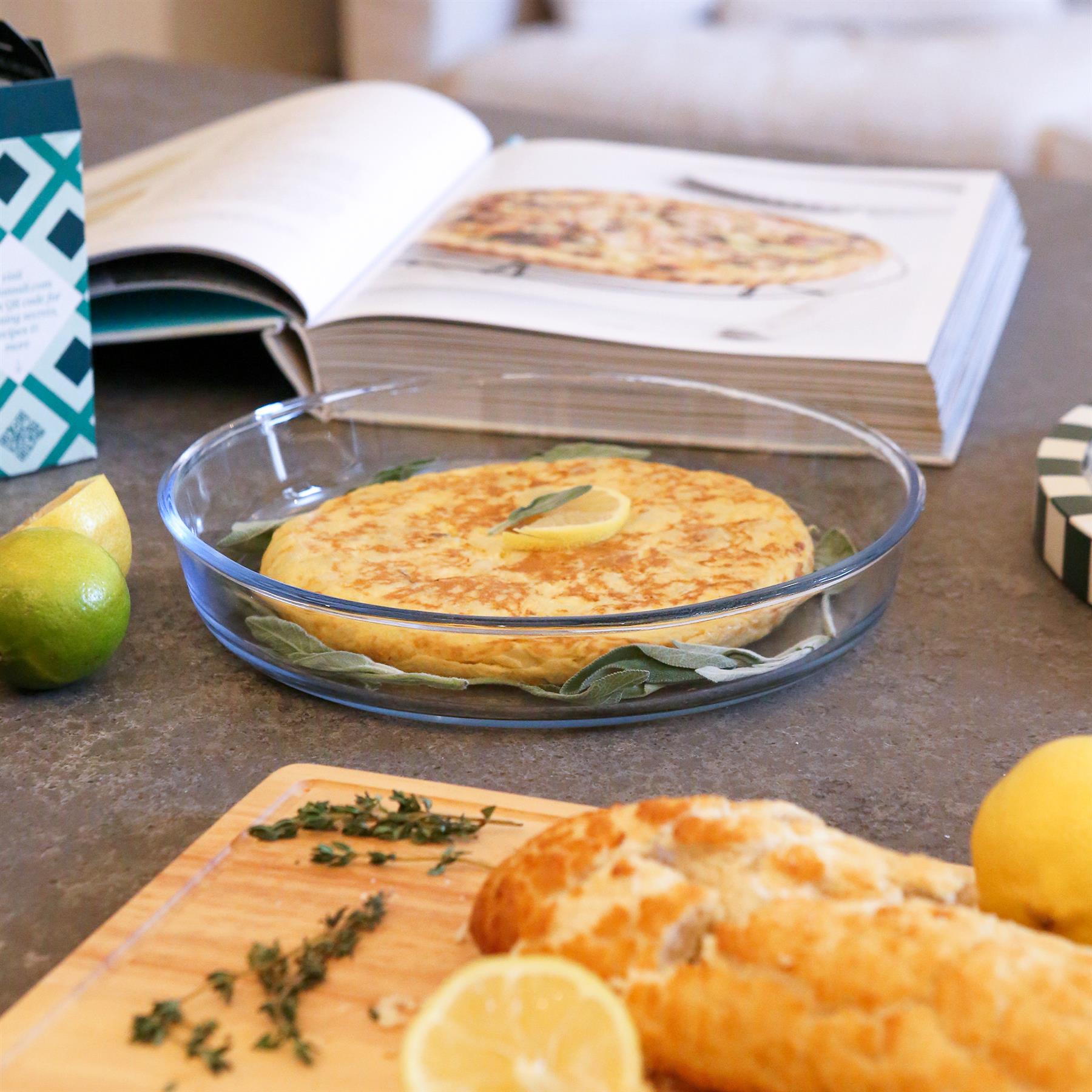 Round Glass Oven Dish - 26cm x 26cm