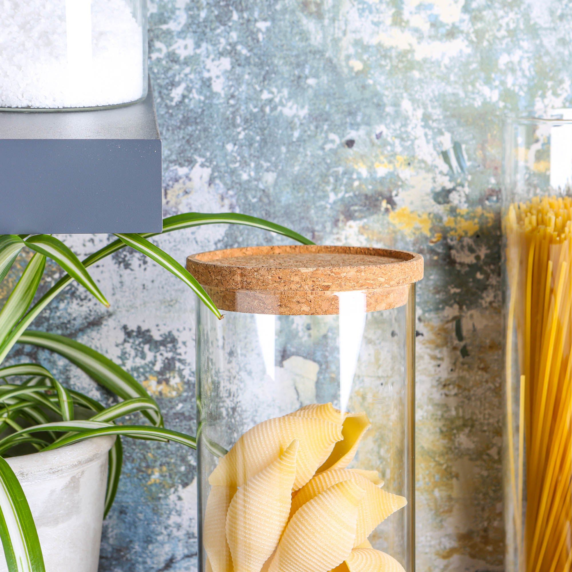 1.5L Scandi Storage Jar with Cork Lid