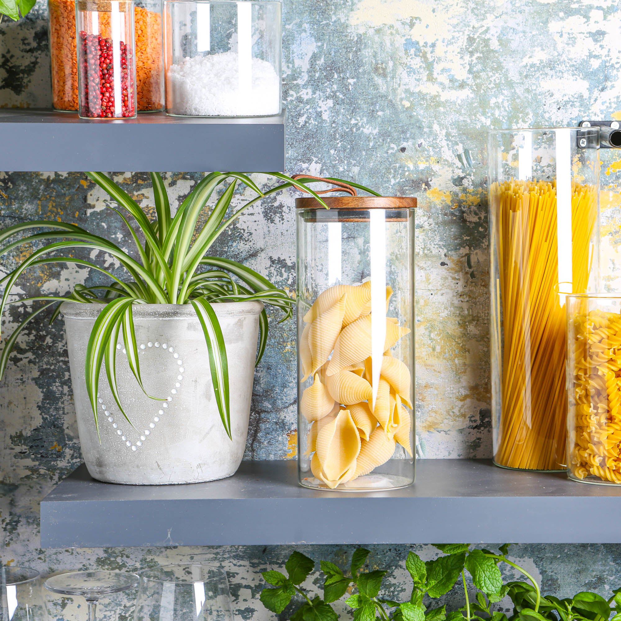 1.5L Scandi Storage Jar with Leather Loop Lid