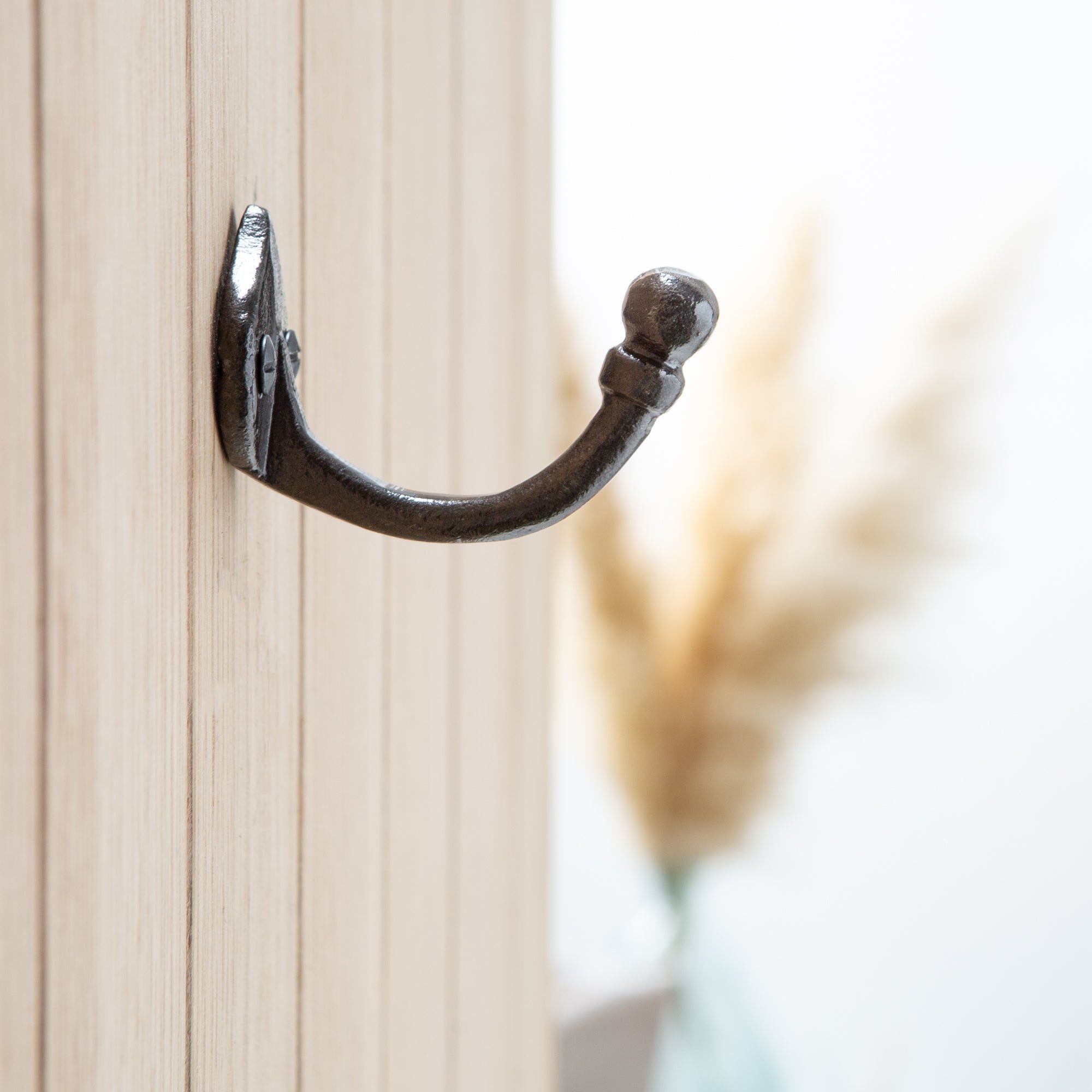 35mm x 40mm Raw Arrow Head Hook