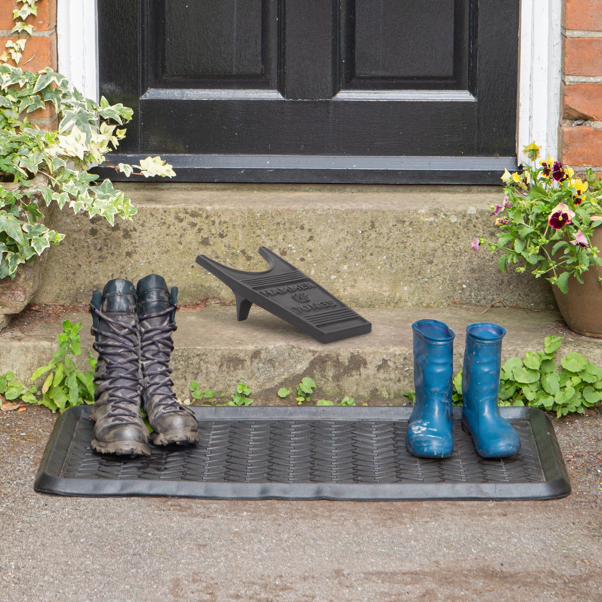 Cast Iron Boot Jack - 26.5cm - Black