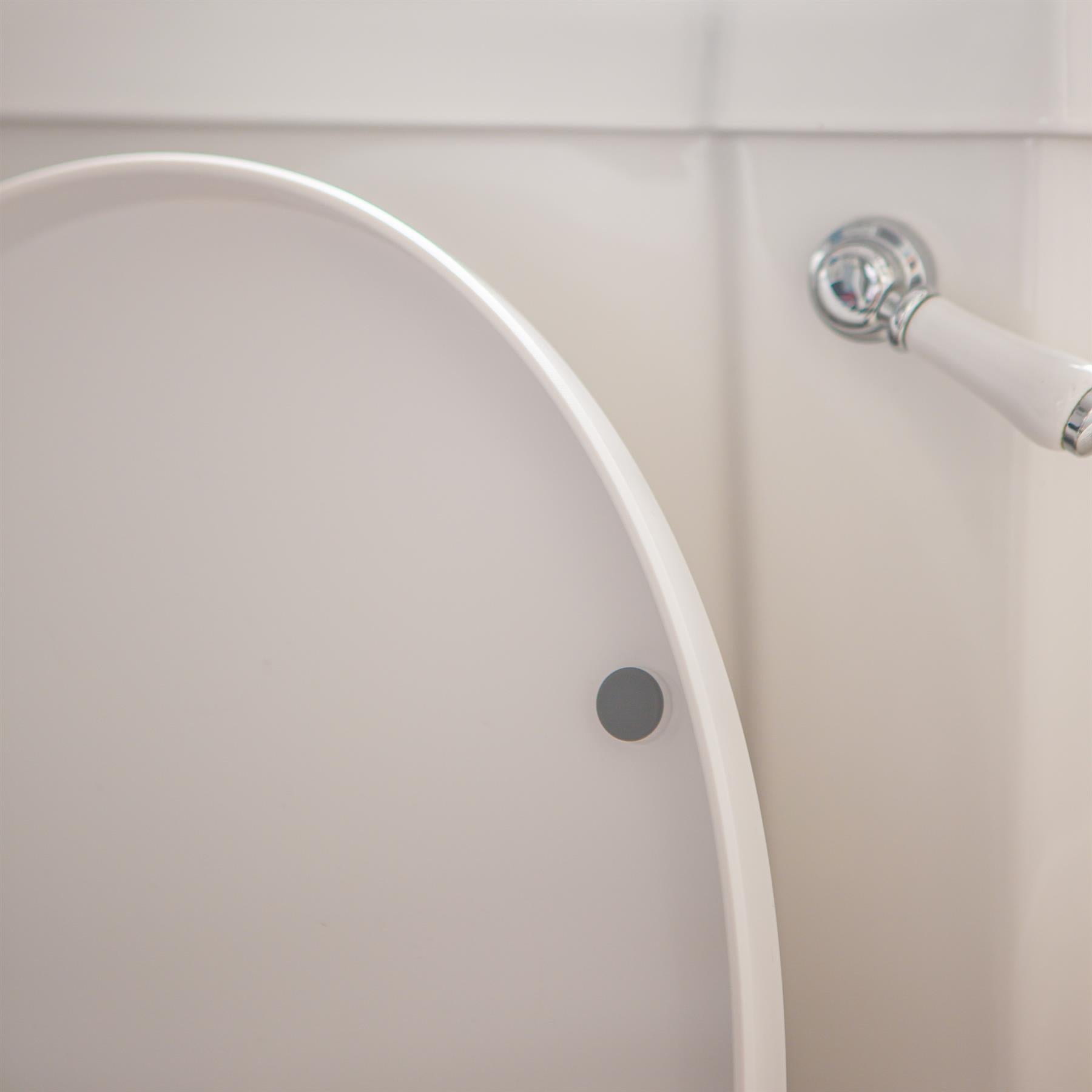 White Round Antibacterial Soft Close Toilet Seat