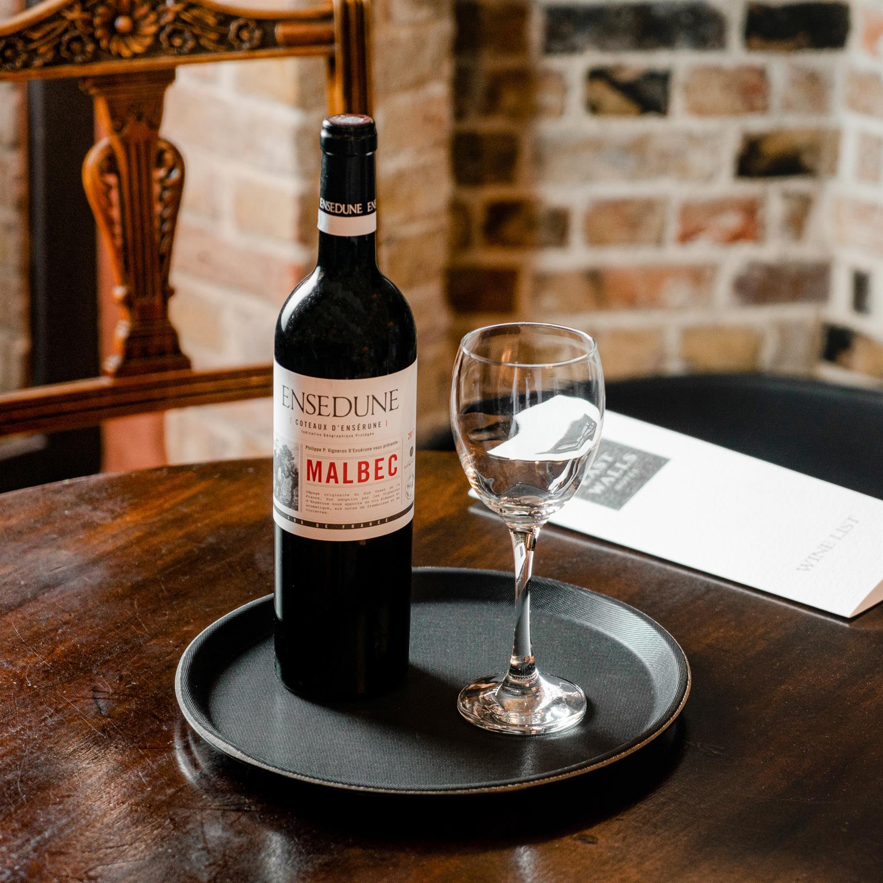 27.5cm Black Round Plastic Non-Slip Serving Tray