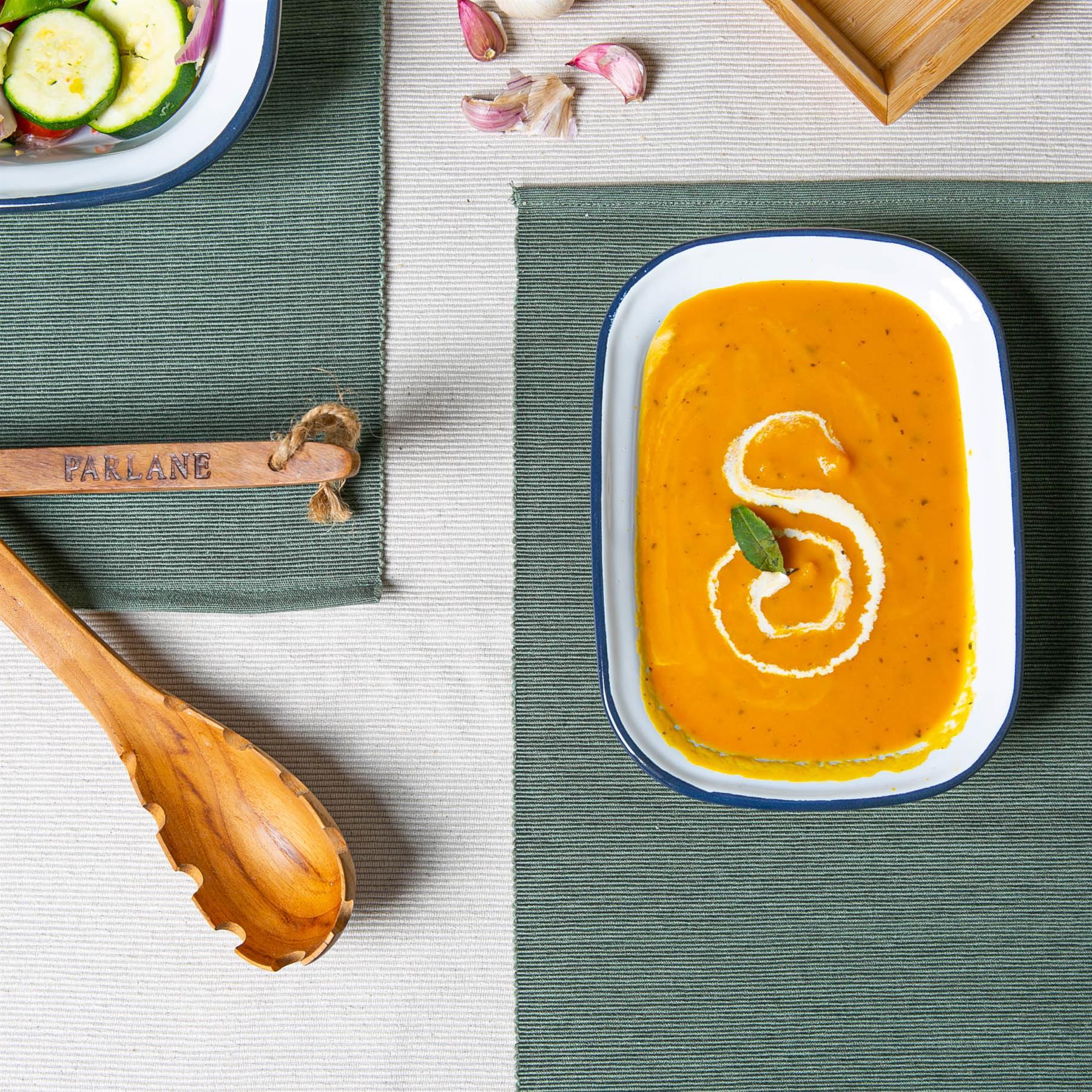20cm White Enamel Pie Dish