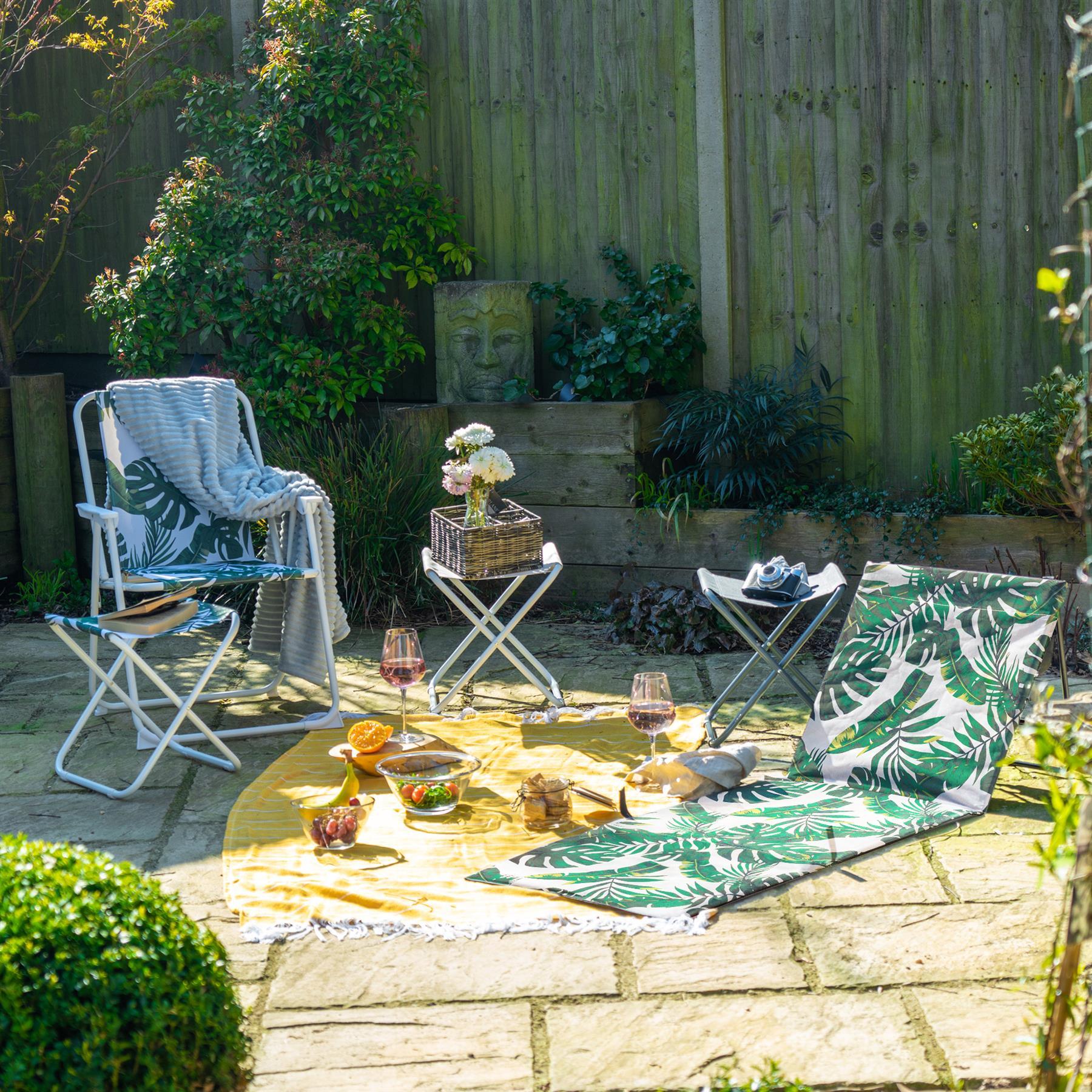 2pc Folding Beach Chair & Lounger Set - Banana Leaf