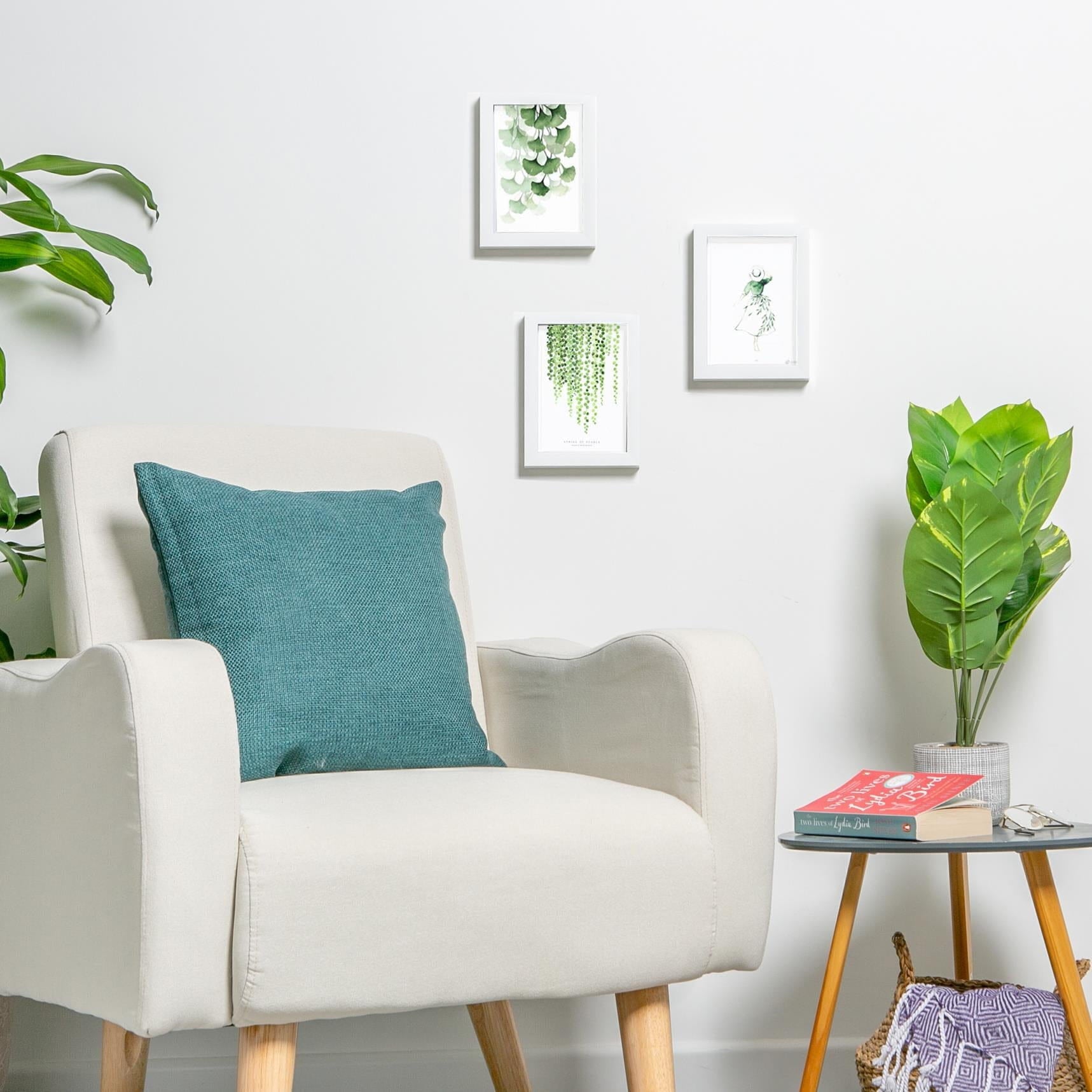 5" x 7" White 3D Box Photo Frame