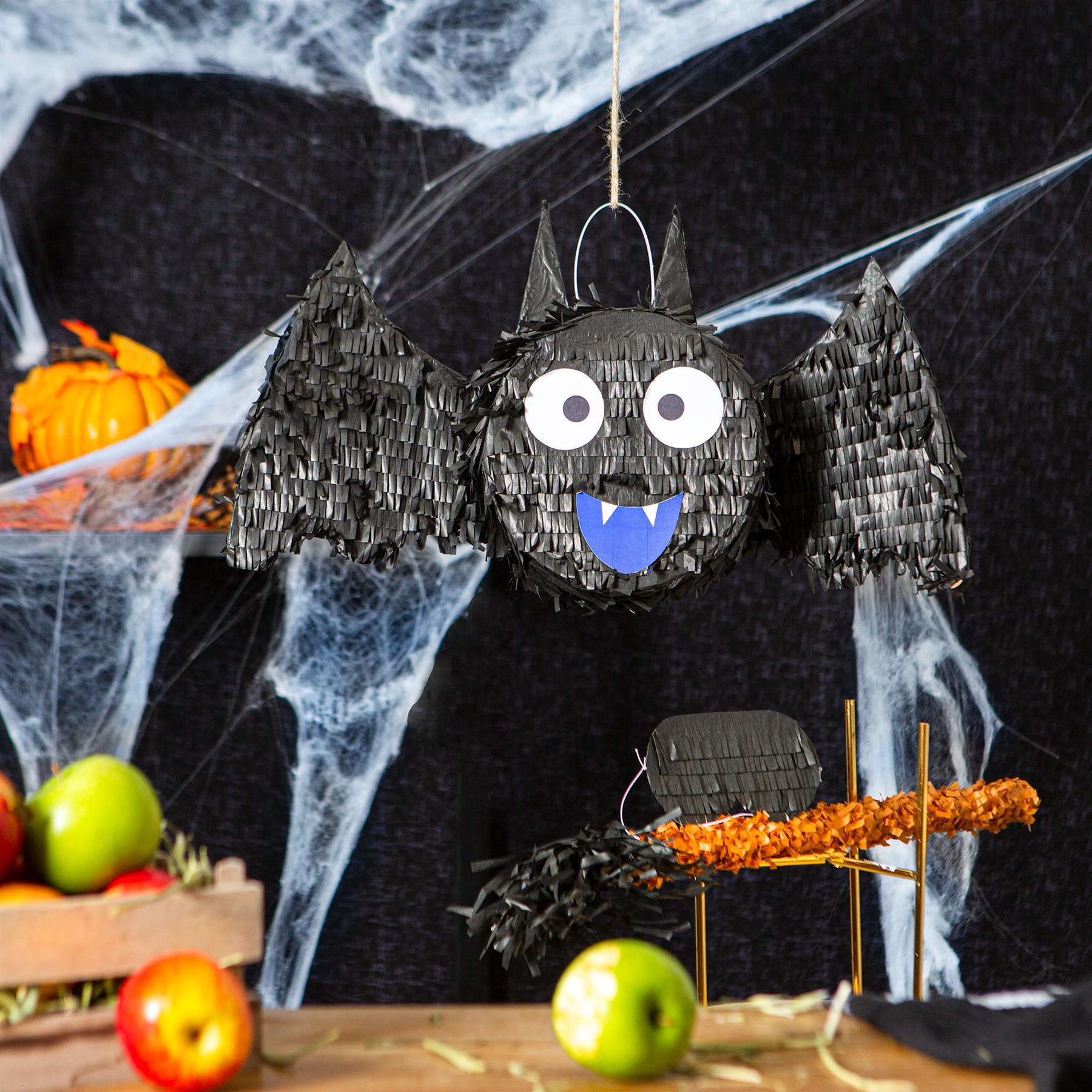 Halloween Bat Large Pinata Party Set