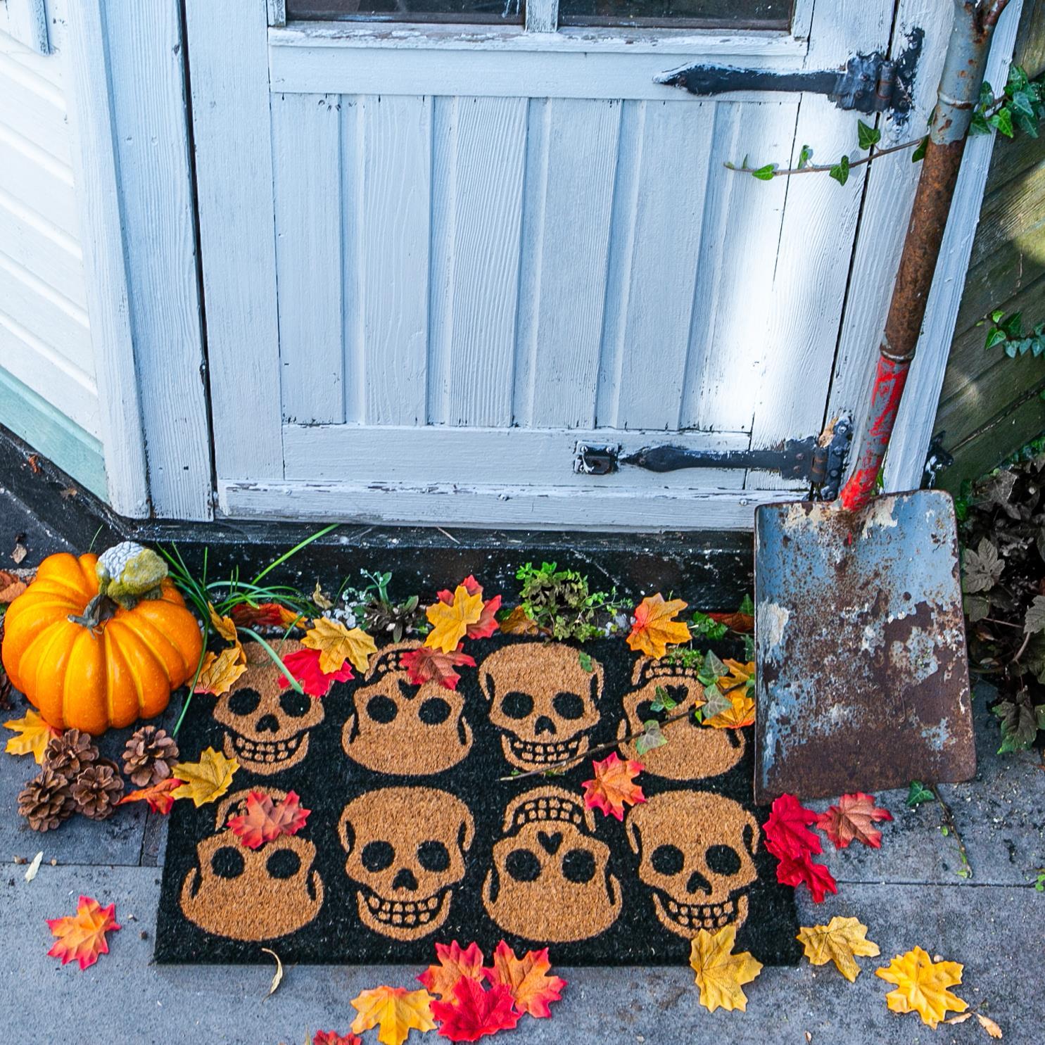 60cm x 40cm Black Skulls Coir Door Mat