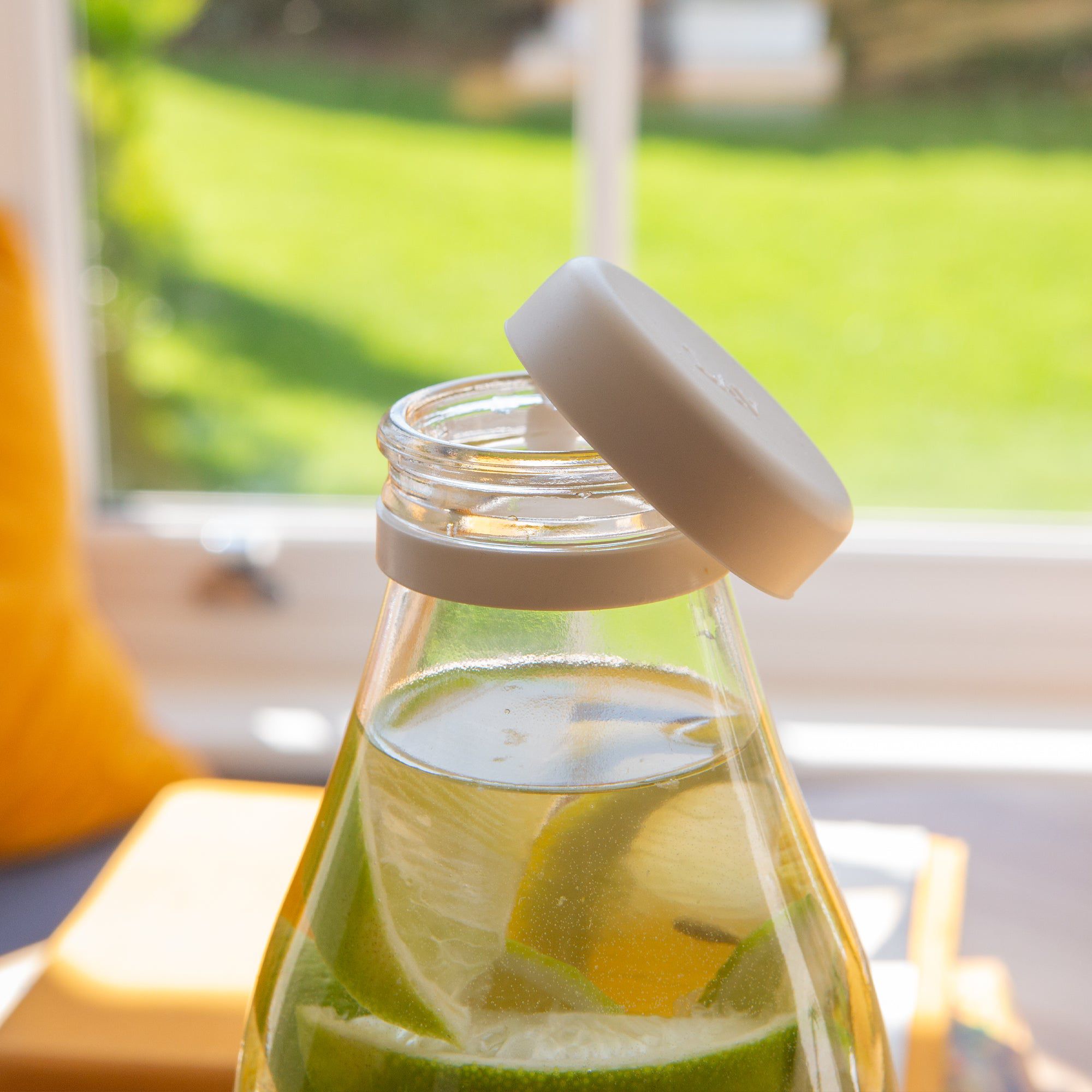 1L Glass Milk Bottle with Silicone Lid