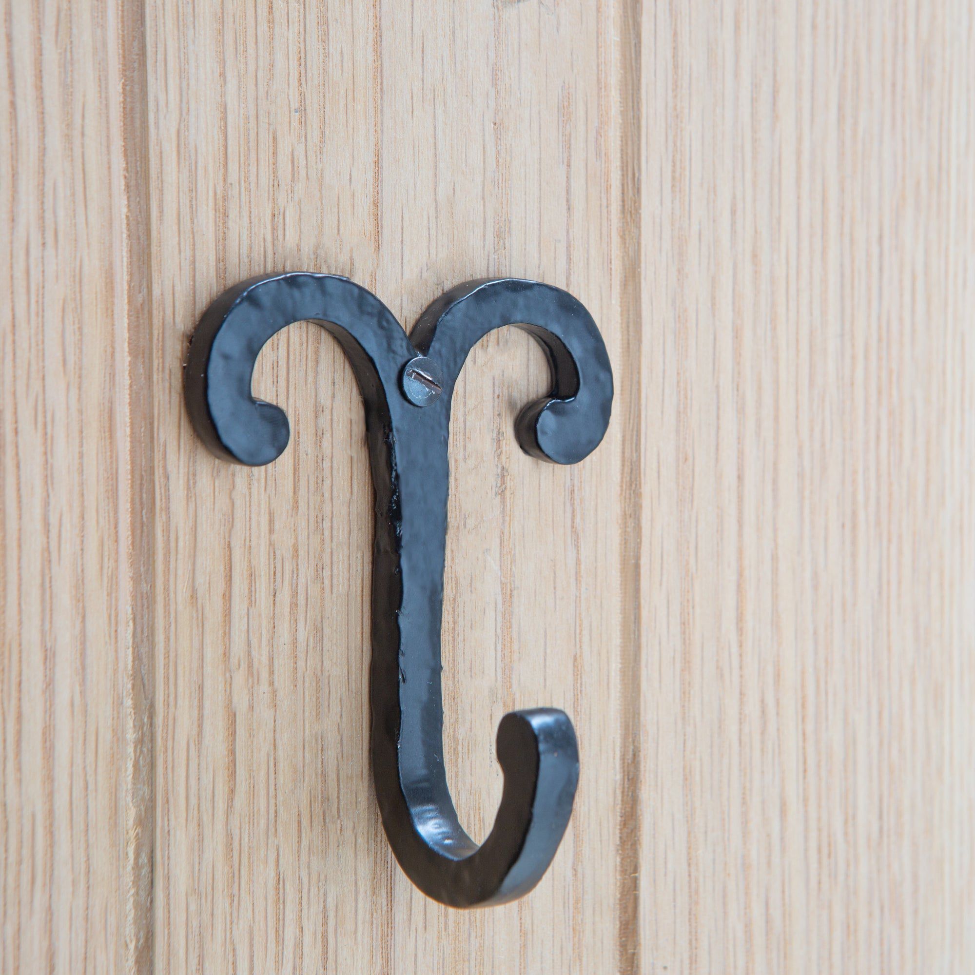 70mm x 90mm Black Wire Coat Hook