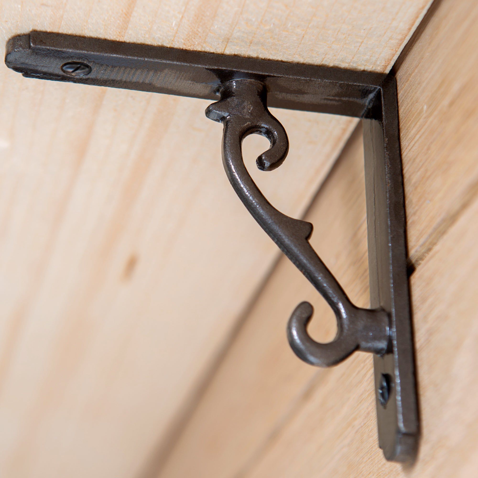 105mm Scroll Iron Shelf Bracket