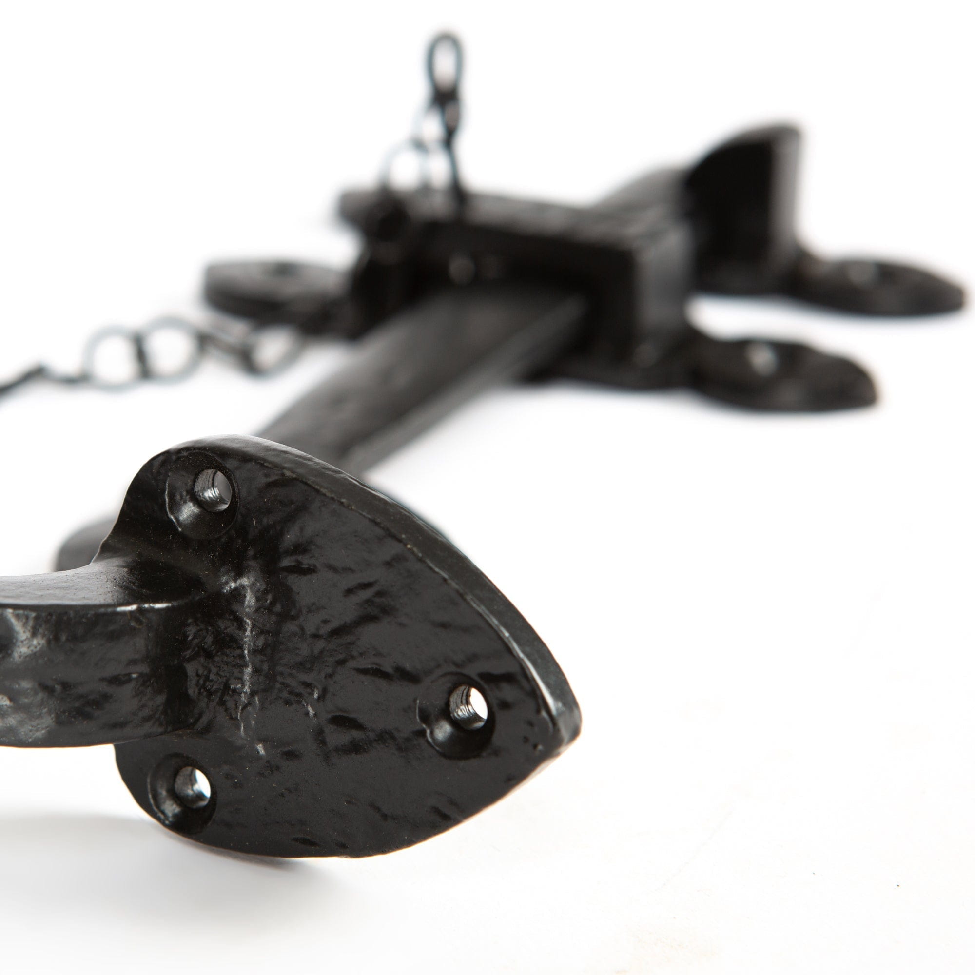 240mm Black Arrowhead Suffolk Latch