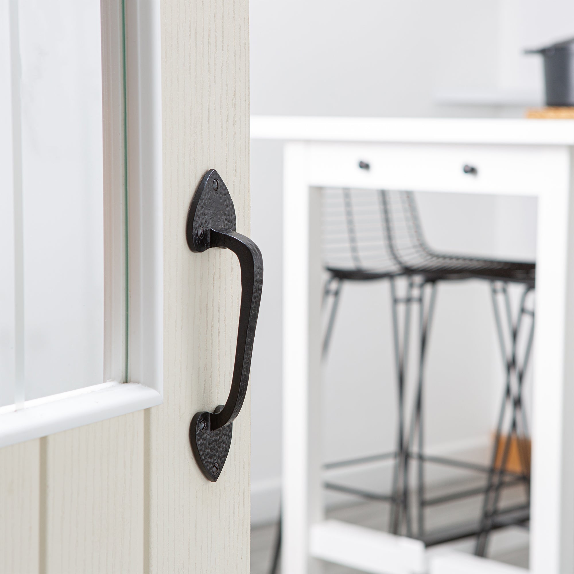 205mm Black Rustic Arrowhead Door Handle