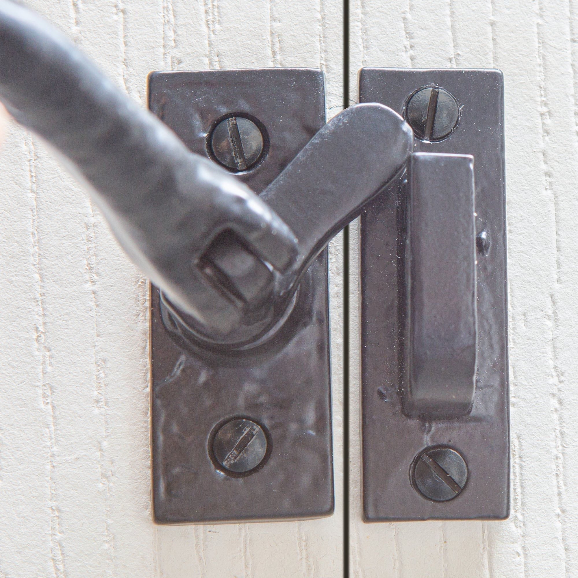 46mm x 108mm Black Curly Tail Left Handed Window Fastener