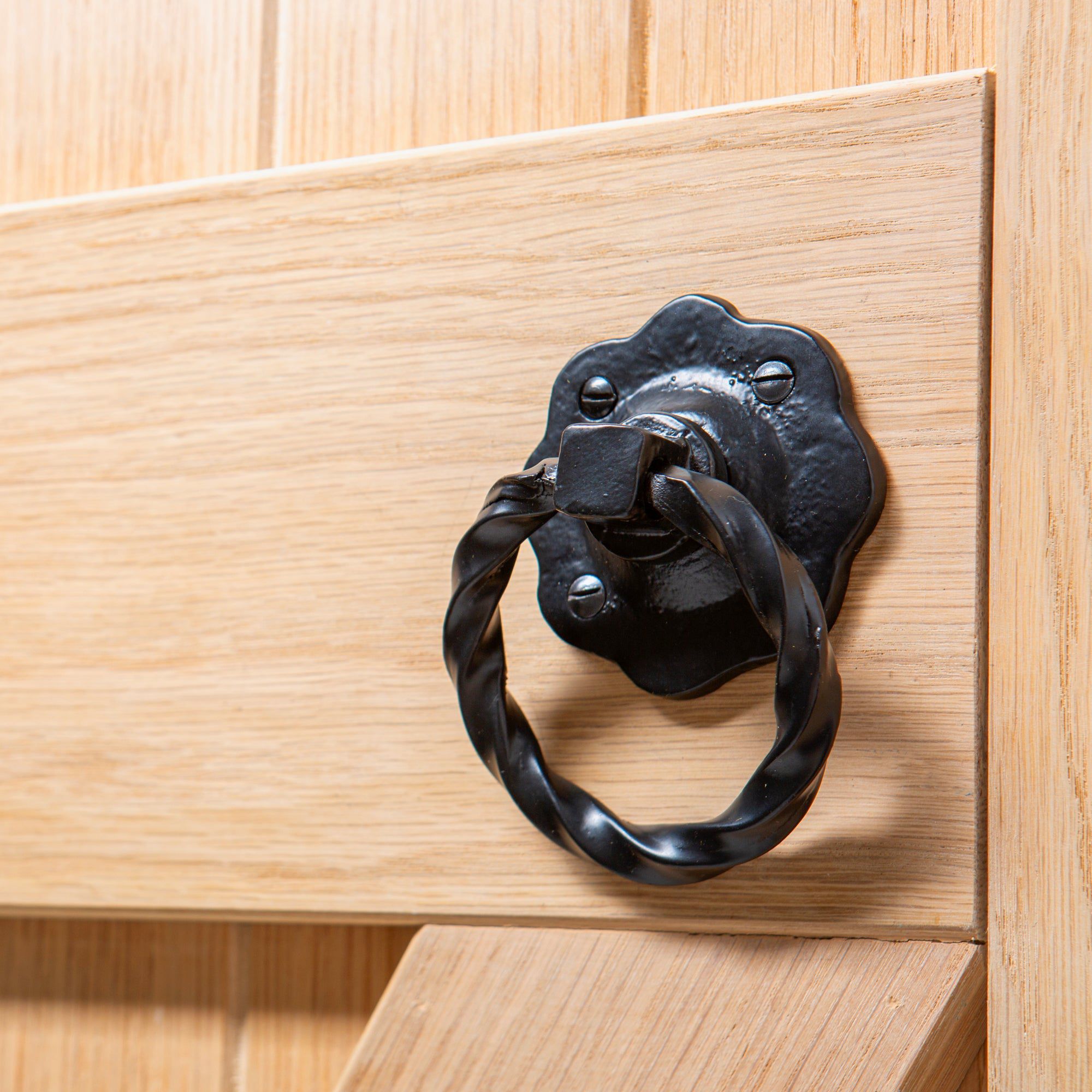 75mm Black Twisted Rose Gate Handle