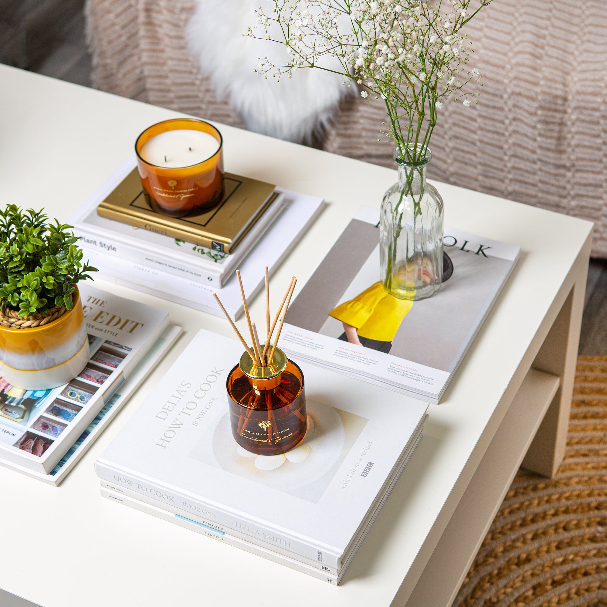 200ml Sandalwood & Jasmine Glass Reed Diffuser