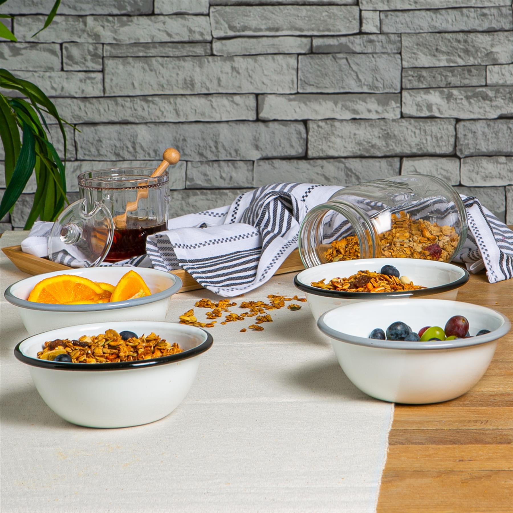 16cm White Enamel Bowls - Pack of Four