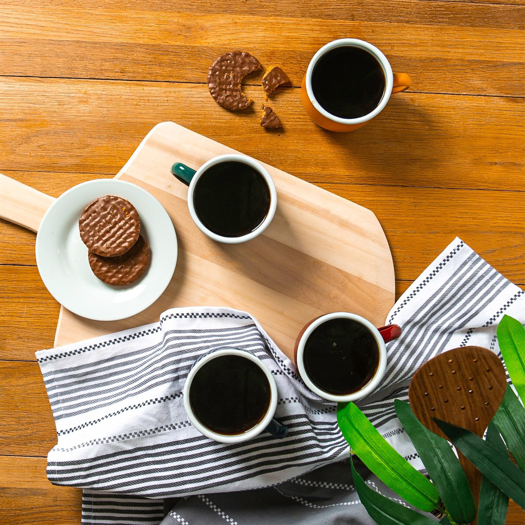 375ml Coloured Enamel Belly Mugs - 4 Colours