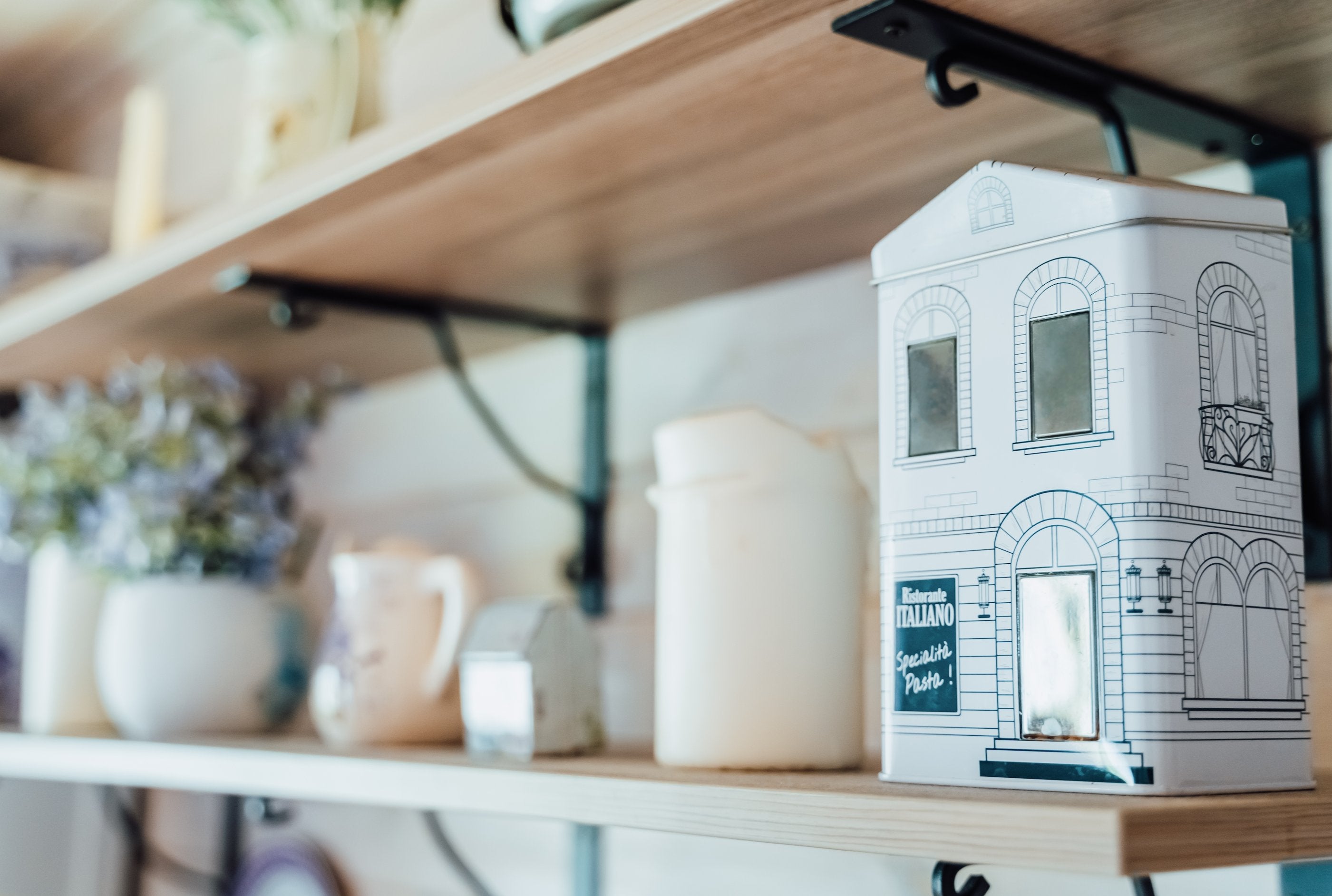 Shelf Brackets at Rinkit.com