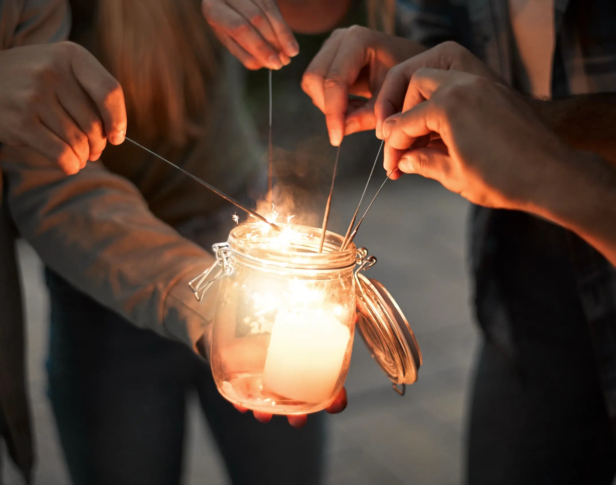 Storm Lanterns at Rinkit.com