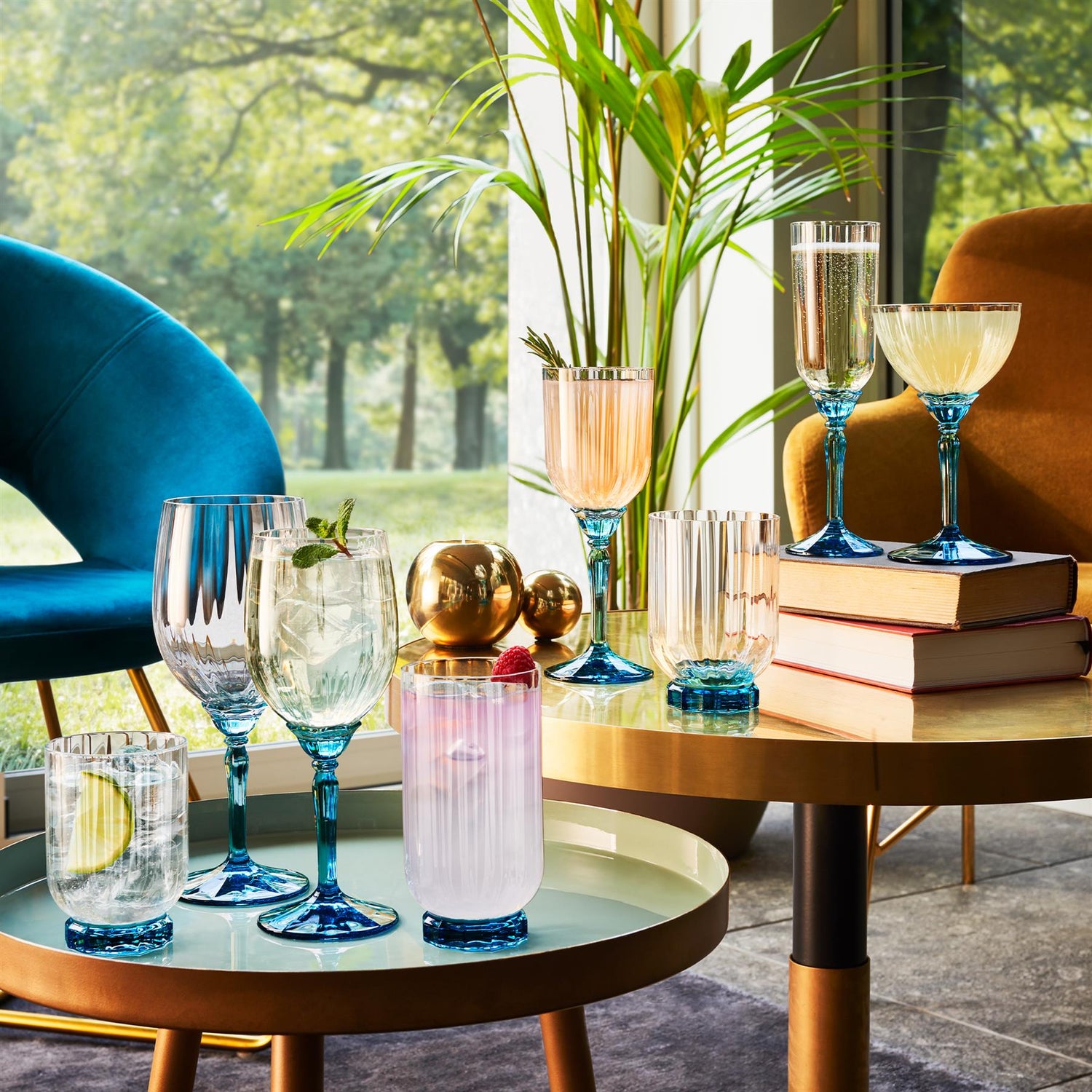 380ml Blue Florian White Wine Glasses - Pack of Six