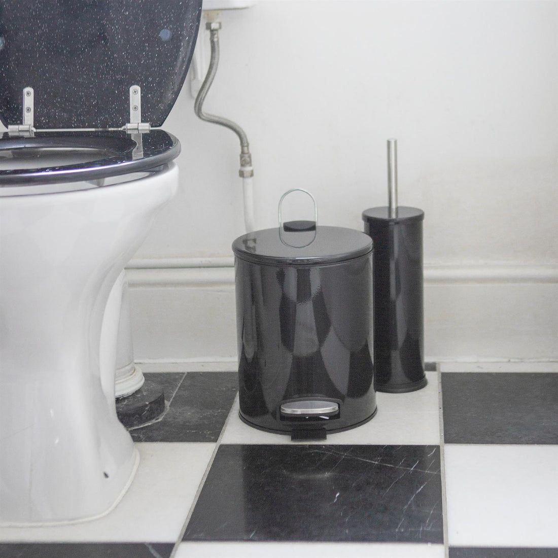 2pc 5L Black Round Stainless Steel Pedal Bin &amp; Toilet Brush Set
