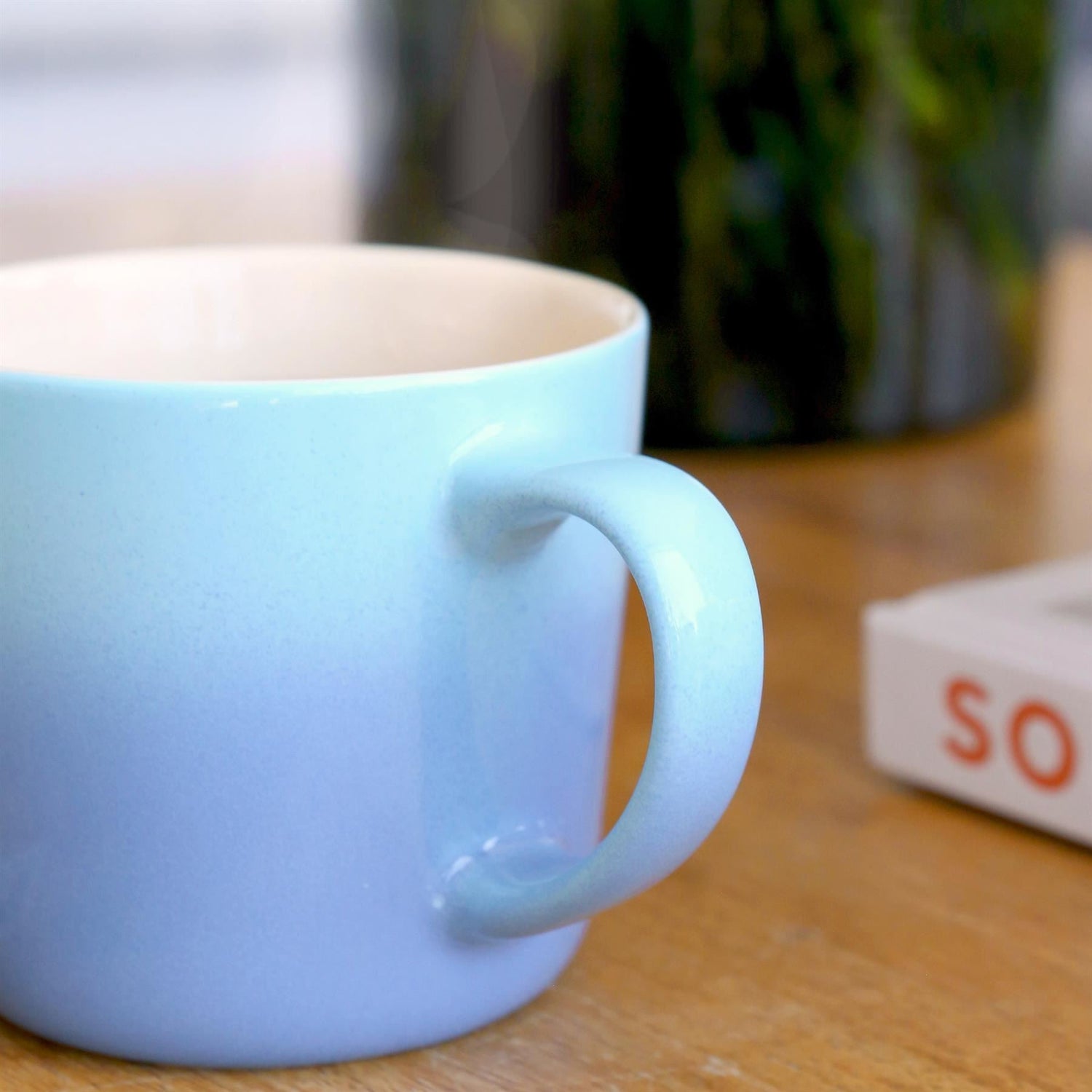 330ml Blue New Bone China Ombre Mug