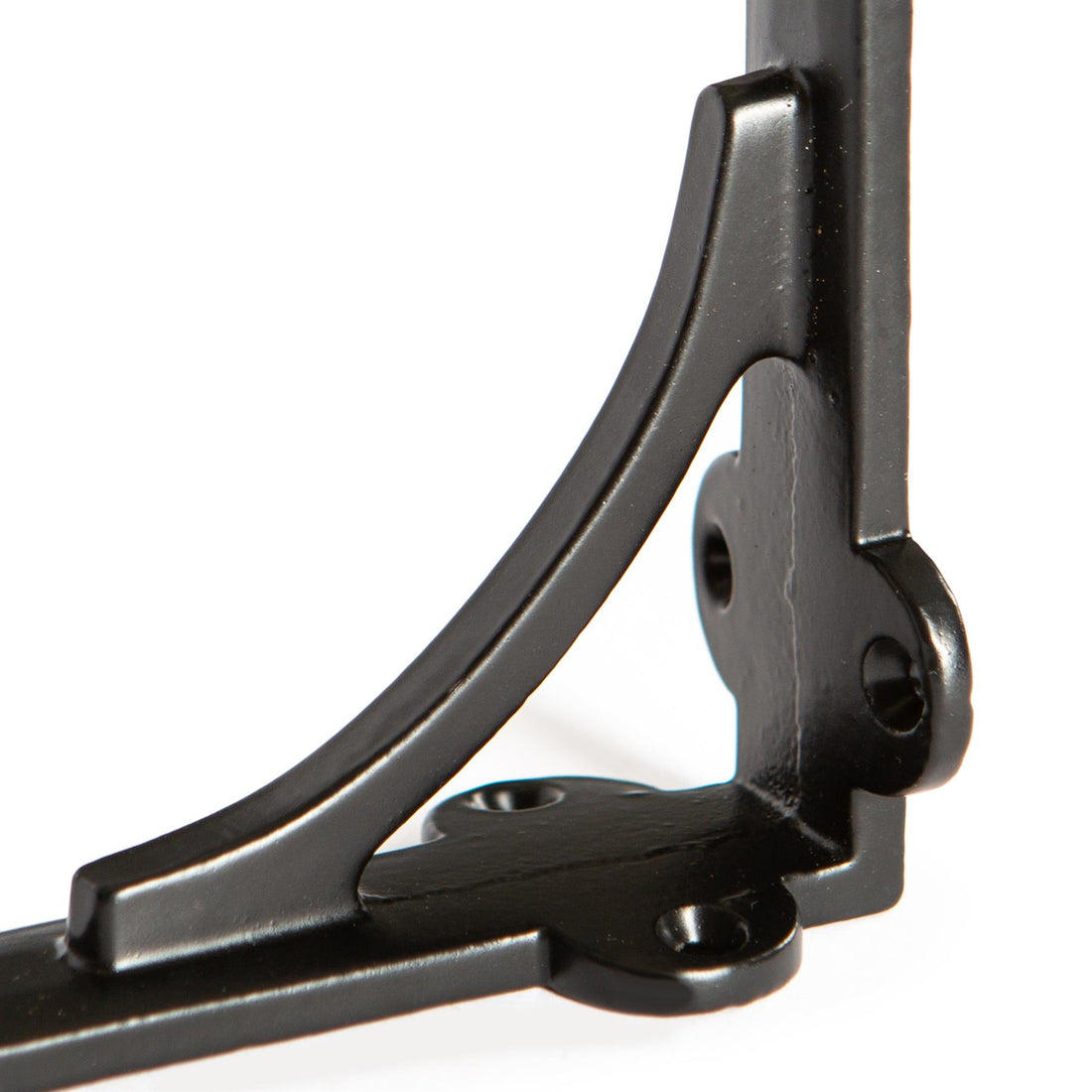 Black 100mm Curved Iron Shelf Bracket
