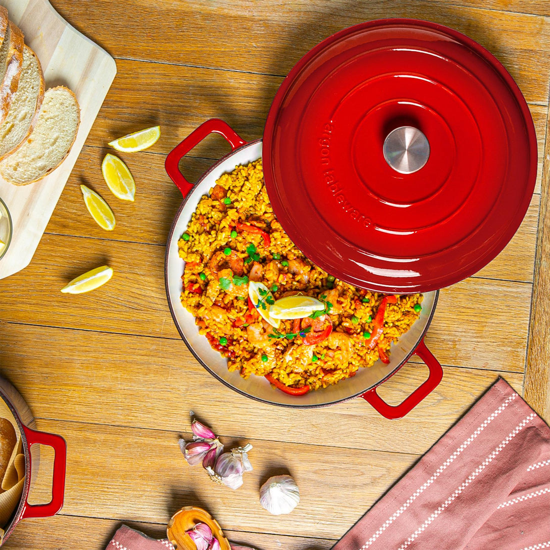 2.3L Red Ombre Cast Iron Shallow Casserole Dish