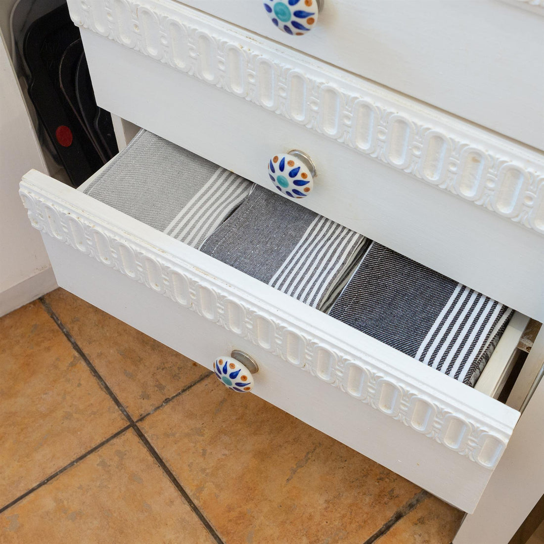 Pinstripe 70cm x 50cm Cotton Tea Towel