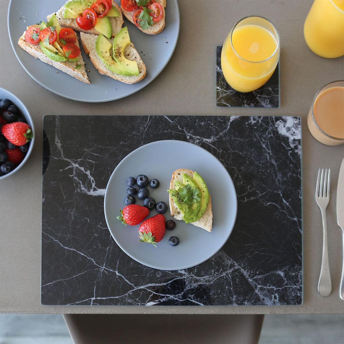 Black Marble-Effect 12-Piece Glass Placemat &amp; Coaster Set - 40cm x 30cm Rectangular Placemats &amp; Round Coasters