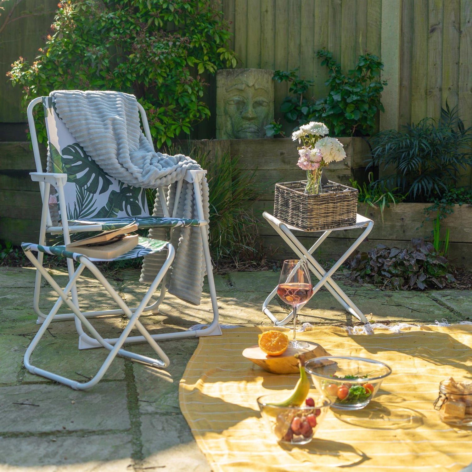 Banana Leaf Folding Metal Beach Chair