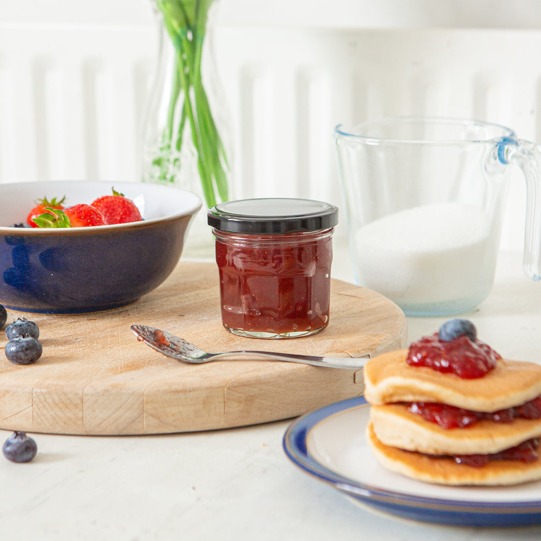 130ml Octagonal Glass Jam Jars with Black Lids - Pack of 6