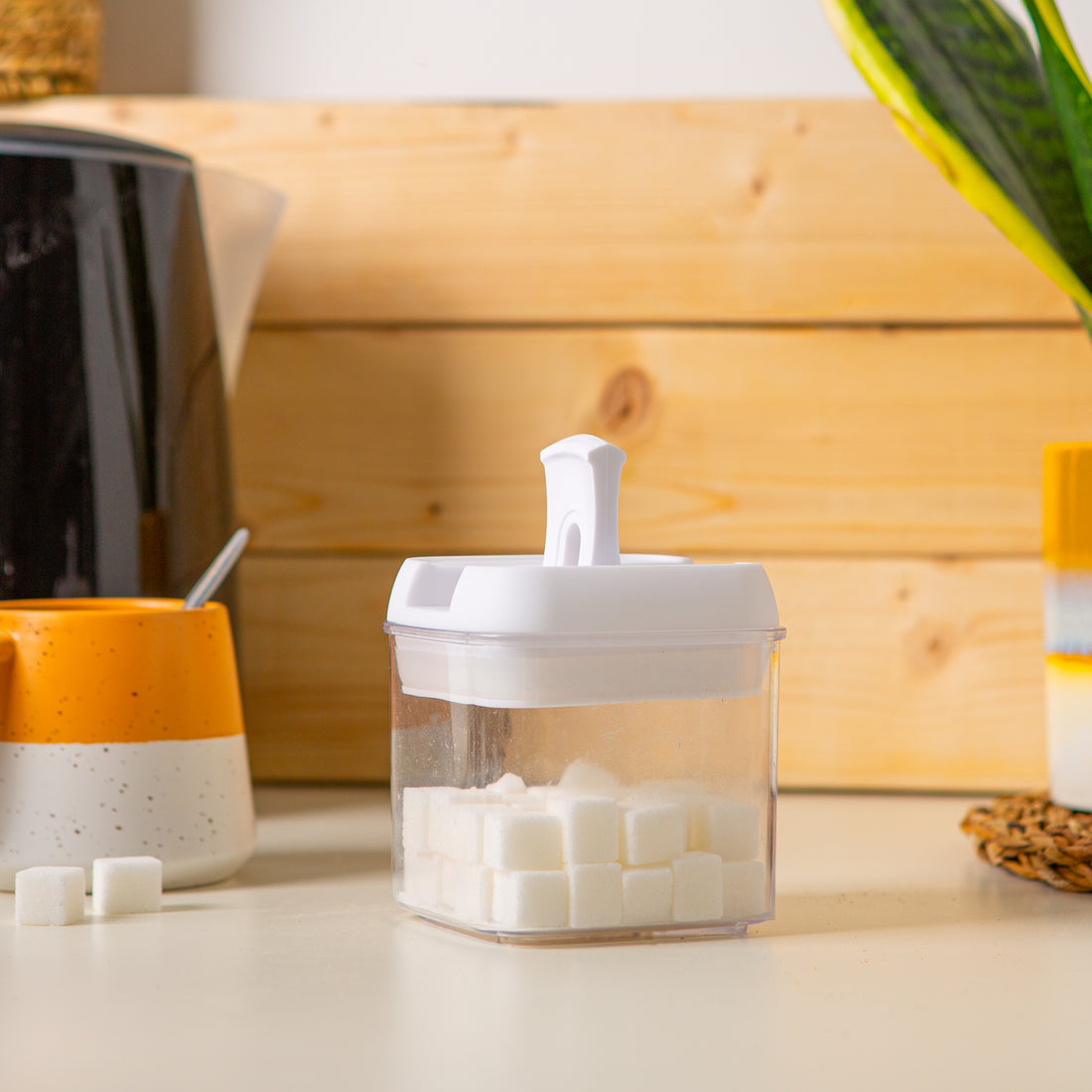 500ml White Lid Airtight Flip-Lock Plastic Food Storage Container