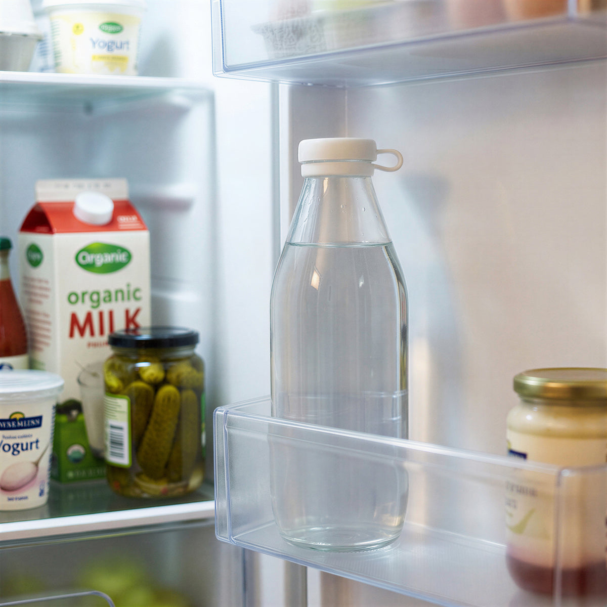 1L Glass Milk Bottle with Silicone Lid