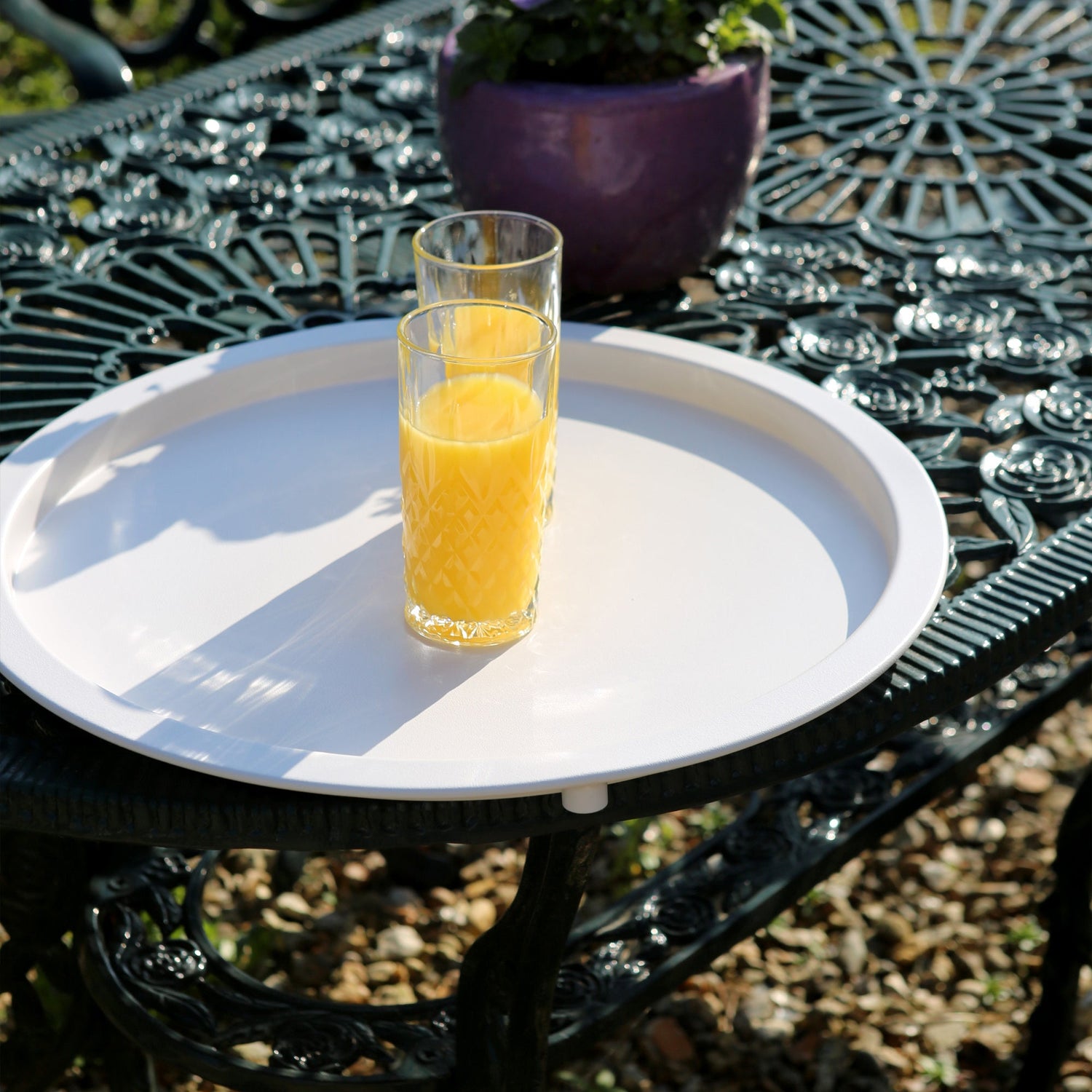 White Round Steel Tray Table