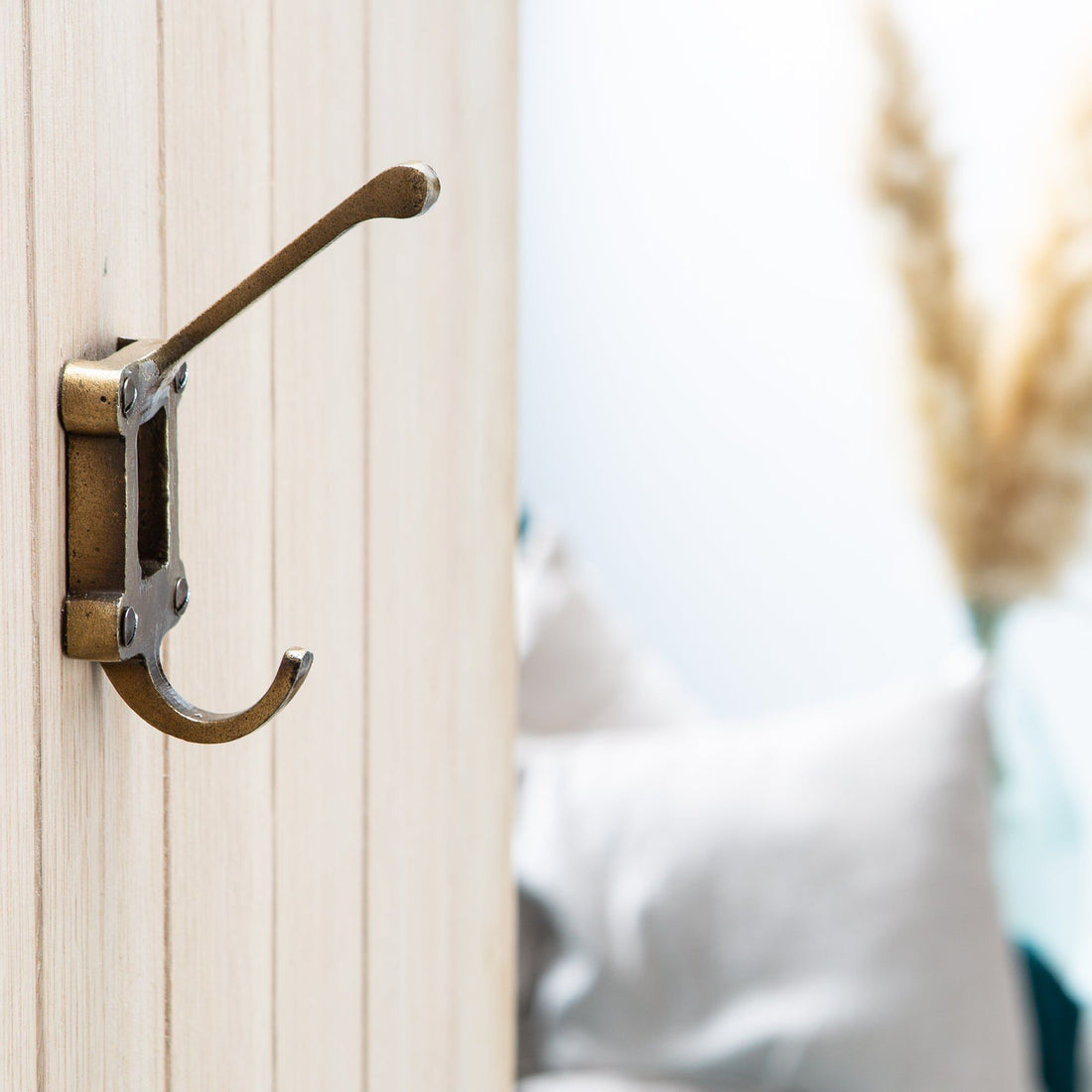 50mm x 110mm Raw Window Back Label Holder Hat &amp; Coat Hook