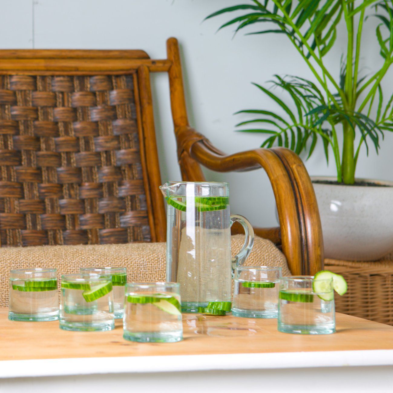 1L Jebel Recycled Glass Jug