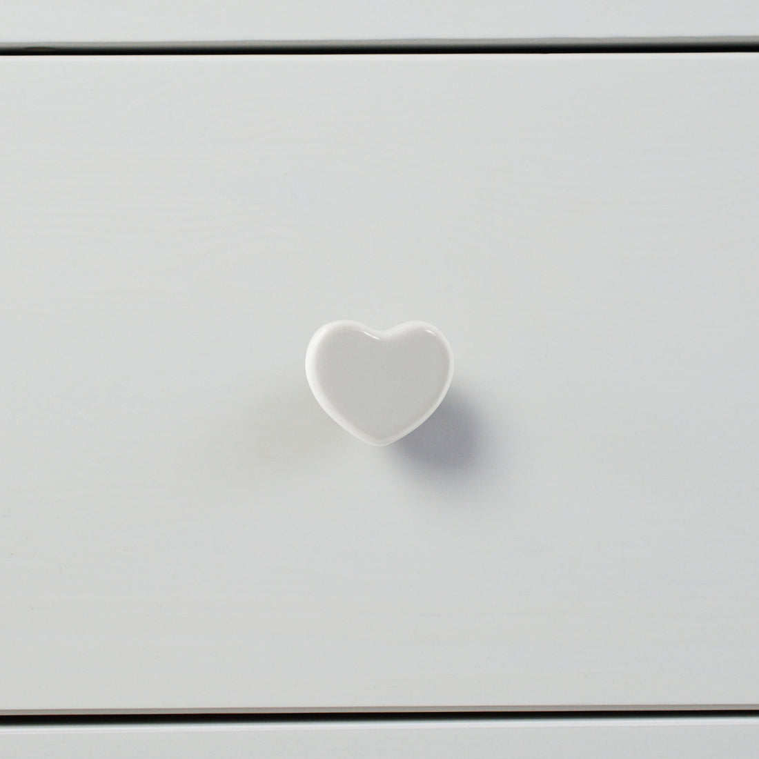 White 45mm Heart Ceramic Cabinet Knob