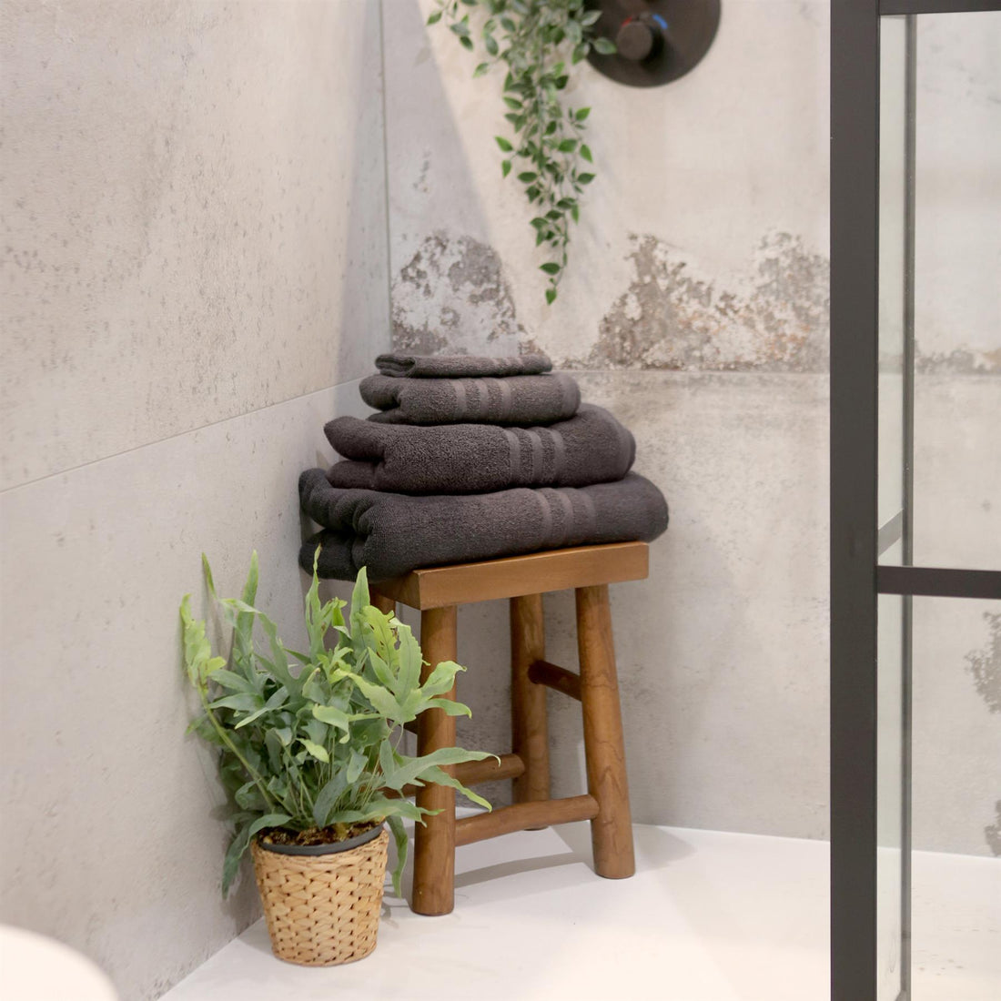 160cm x 90cm Charcoal Cotton Super Bath Sheet
