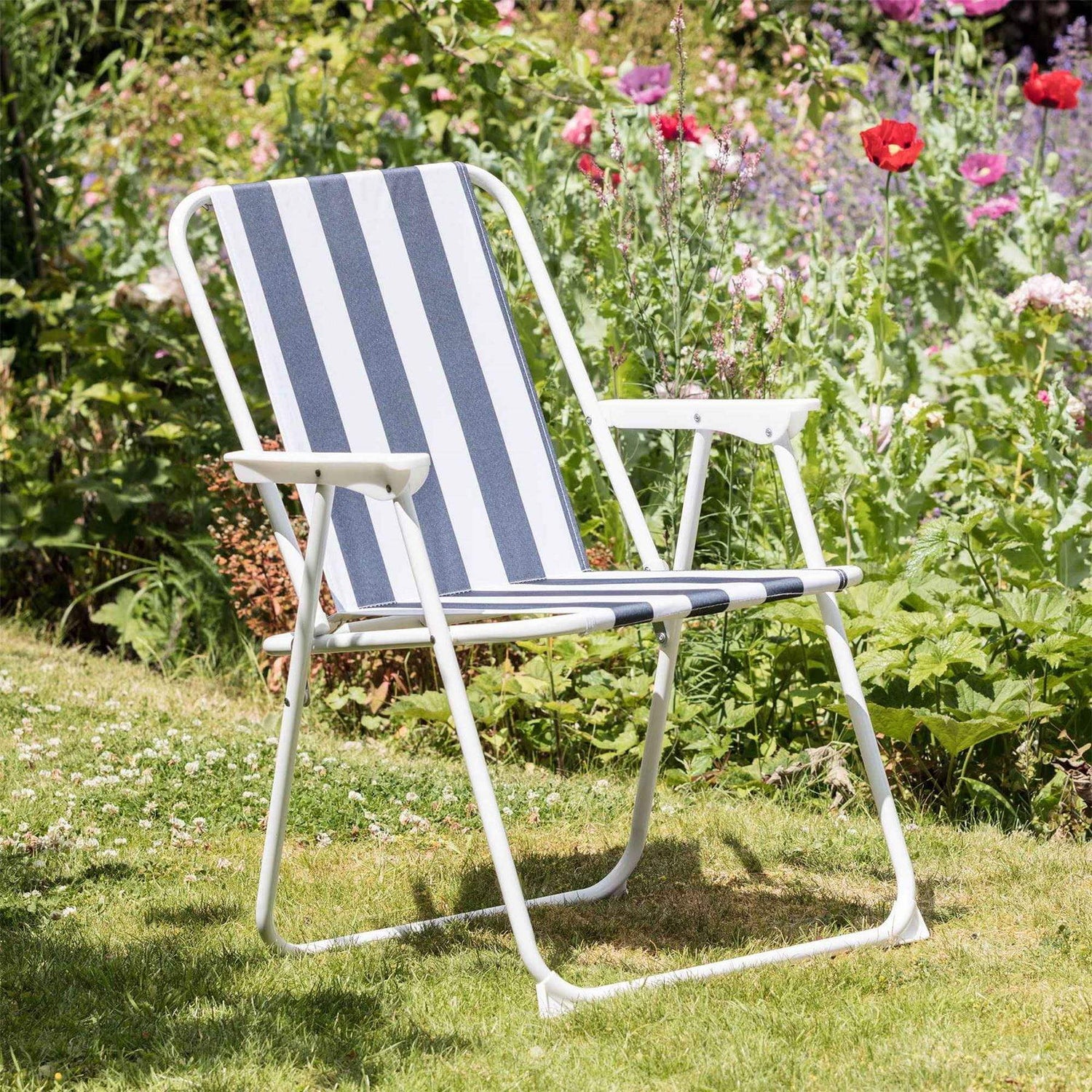 Blue &amp; White Folding Metal Beach Chairs - Pack of Two