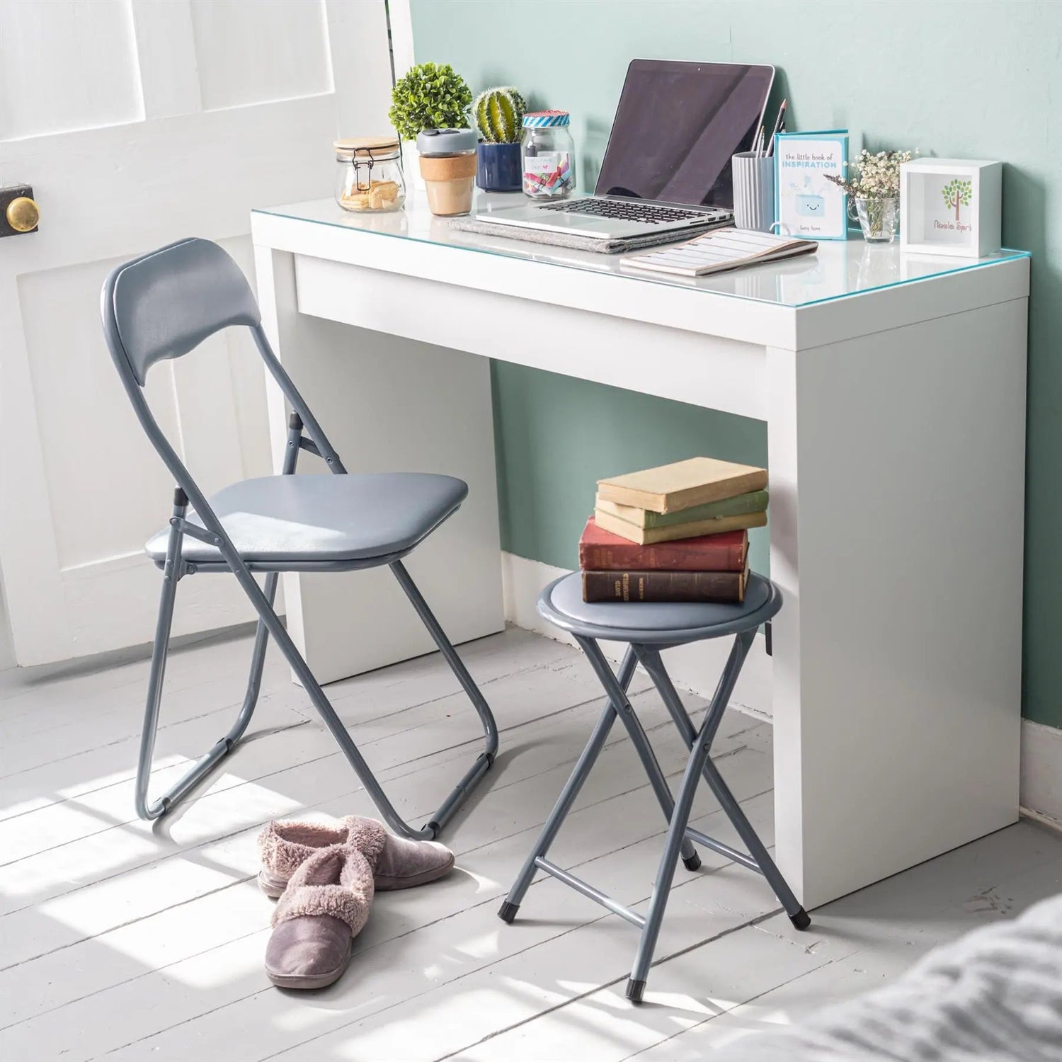 Grey Wave Grey Framed Padded Folding Chair