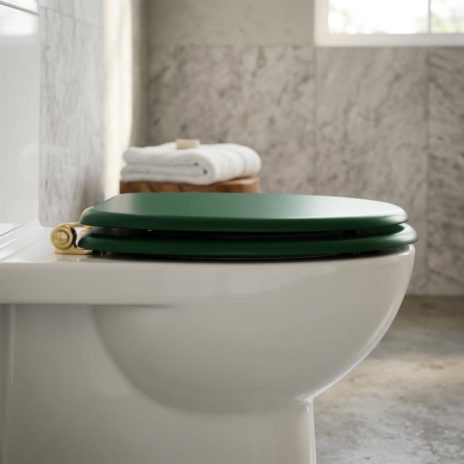 Wooden Soft Close Toilet Seat - Green/Gold