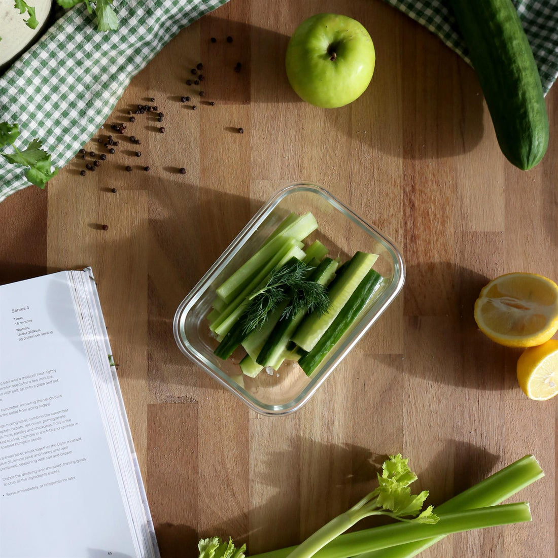 640ml Glass Food Storage Container with Lid
