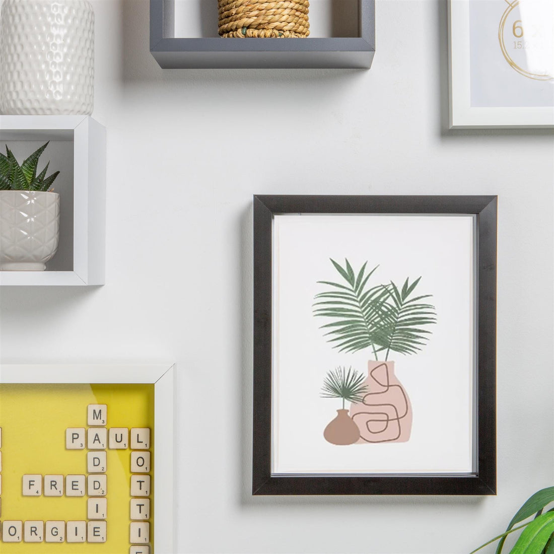 Black 8" x 10" Photo Frame with White 5" x 7" Mount