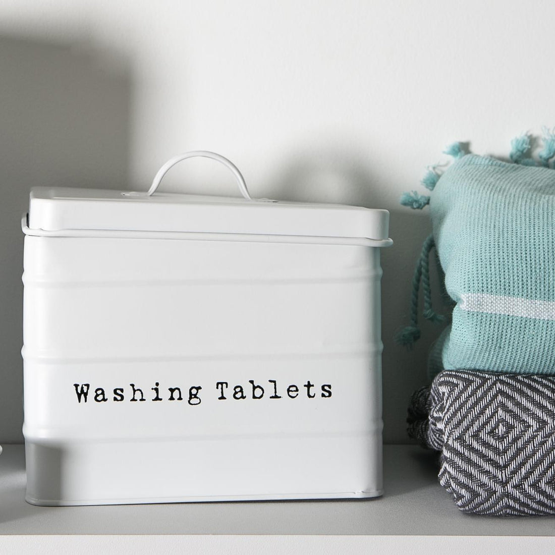 White Vintage Metal Washing Tablet Tin