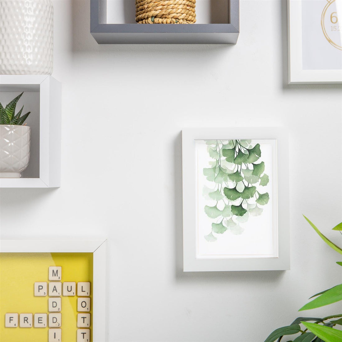 White 5" x 7" Shadow Box Photo Frame with White Frame Spacer and 4" x 6" White Mount