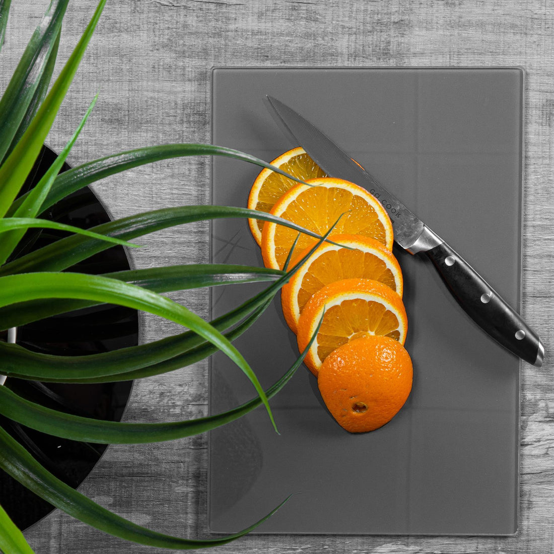 Grey 30cm x 20cm Glass Chopping Board