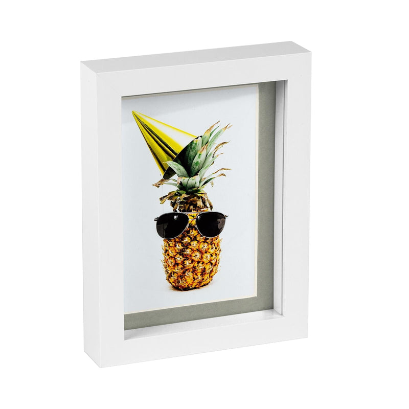 5" x 7" White 3D Box Photo Frame - with 4" x 6" Mount - by Nicola Spring